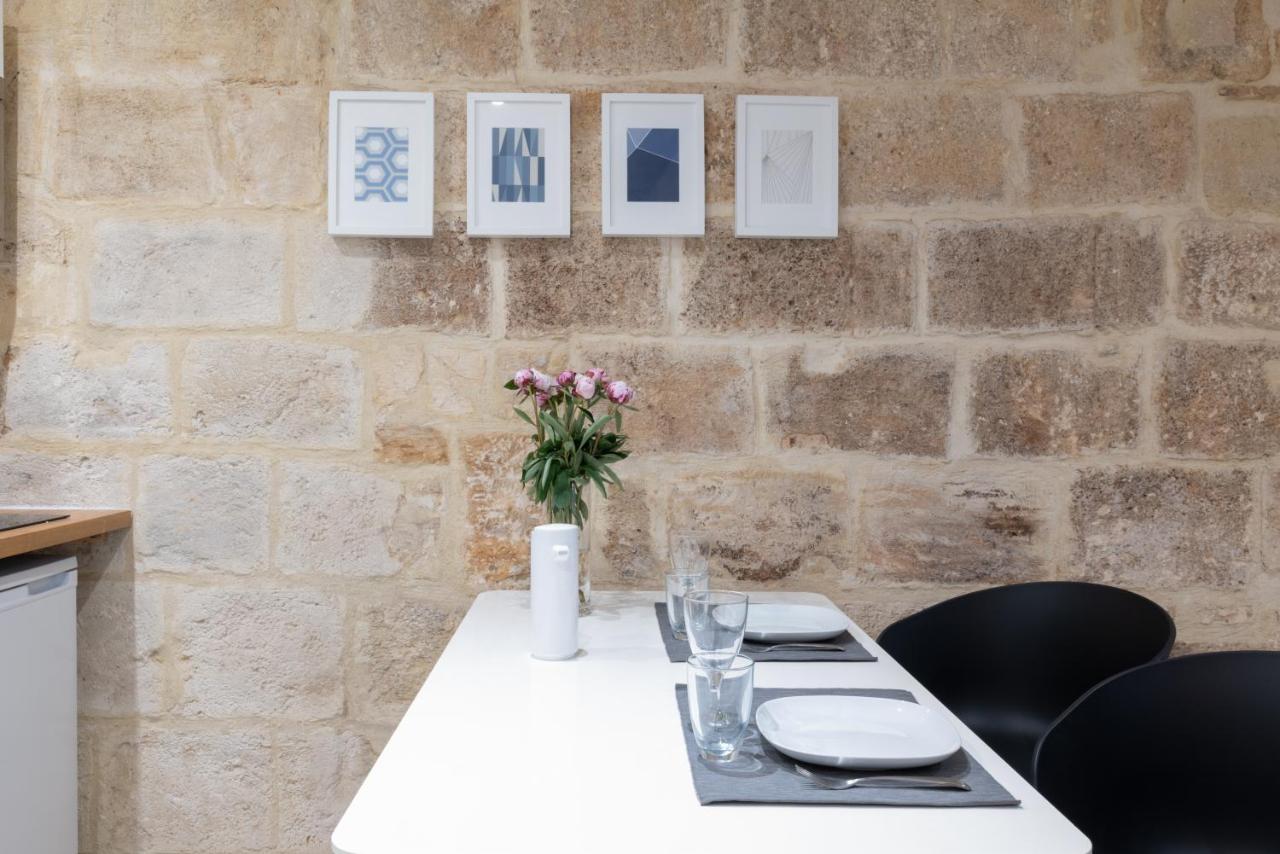 Design & Cosy - Centre Historique Ecusson Apartment Montpellier Luaran gambar