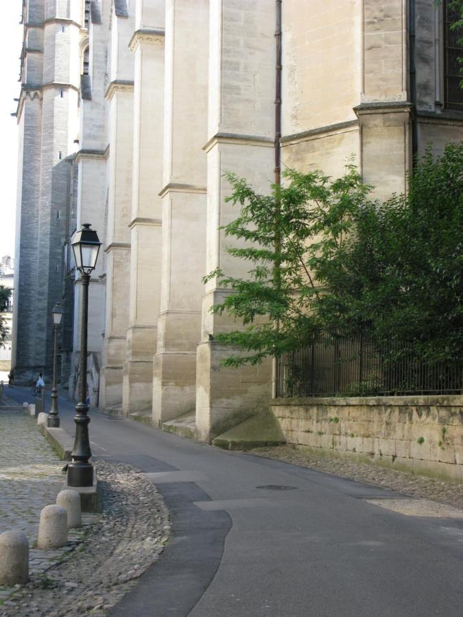 Design & Cosy - Centre Historique Ecusson Apartment Montpellier Luaran gambar