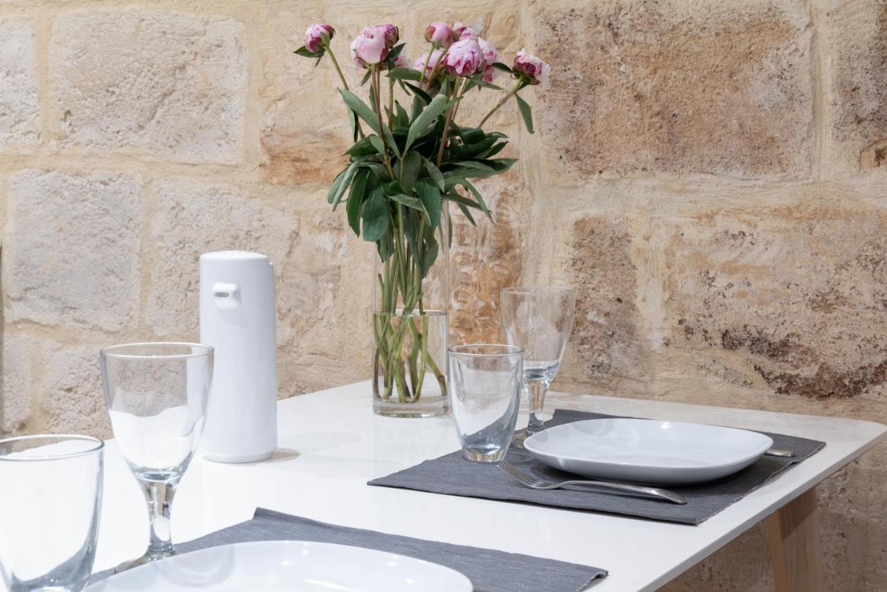 Design & Cosy - Centre Historique Ecusson Apartment Montpellier Luaran gambar